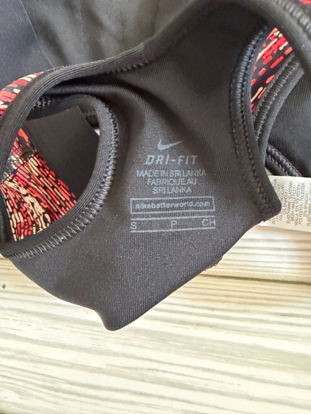 Nike | Dri-Fit Pro Red Coral Black Patterned Sports Bra - Size Small - Picture 5 of 5